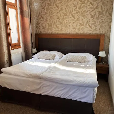 U Kvapilu 4* Mnichovo Hradiště