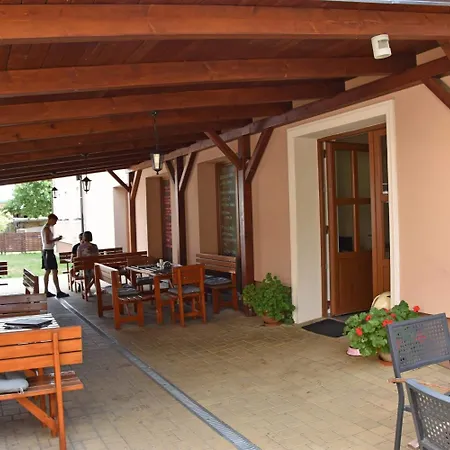 U Kvapilu 4* Mnichovo Hradiště